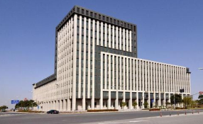 2017上半年上海办公楼销售面积与销售金额分析