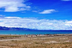 多个景区吹响复工号角 旅游业完全恢复还需要时间和信心「图」