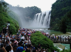 ​5月19日是一年一度的“中国旅游日”超百家景区半价、免票揽客 国内旅游市场重振加速「图」