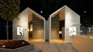 2019年中国展览行业现状与展览馆数量与面积分布情况,推动行业深度融合和科技创新「图」