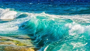 波浪能行业市场现状及发展方向分析，海洋波浪能“解锁”发电新姿势「图」