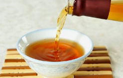 2019年我国黄酒产量及进出口情况分析,工坊黄酒是黄酒产业未来发展的新模式「图」