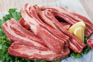 猪肉产量锐减、禽肉占比上升 猪肉消费下降趋势难逆转 中国迎来鸡肉消费升级关口「图」