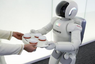 全球及中国服务机器人行业现状分析，家用服务机器人迎增长新契机「图」