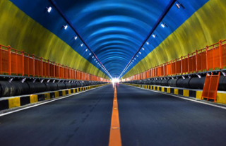 2020年中国公路隧道数量、长度及扩建趋势分析，隧道改扩建工程如火如荼「图」