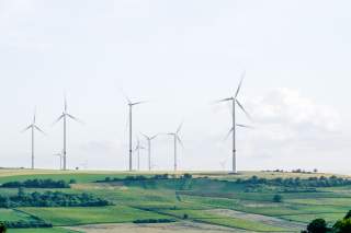 2021年中国风力发电行业简版分析报告：政策转向背景下海上风电渗透率将持续提升「图」