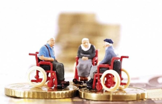 窦玉明：个人养老金融产品的两条路径如何选择？