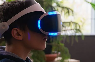 2021年全球和中国VR格局及产品现状分析,国内大鹏、Pico出货增长超5成,热度高涨「图」