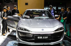 零跑汽车IPO：三年合计亏损约44.7亿元，卖一辆“亏”6.5万！资本还会为风口买单吗？