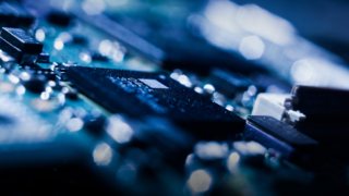 2022年中国集成电路行业运行报告:全产业链国产化刻不容缓「图」