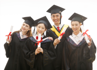 2022年中国成人教育行业发展现状及趋势分析，学历要求的提高推动行业的发展「图」