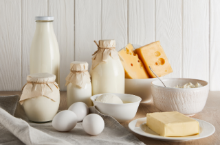 君乐宝高端鲜奶市场占有率升至29.6%，总销量超过3.6亿瓶